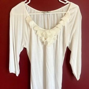 Forever 21 White 3/4 sleeve top w/ floral neckline